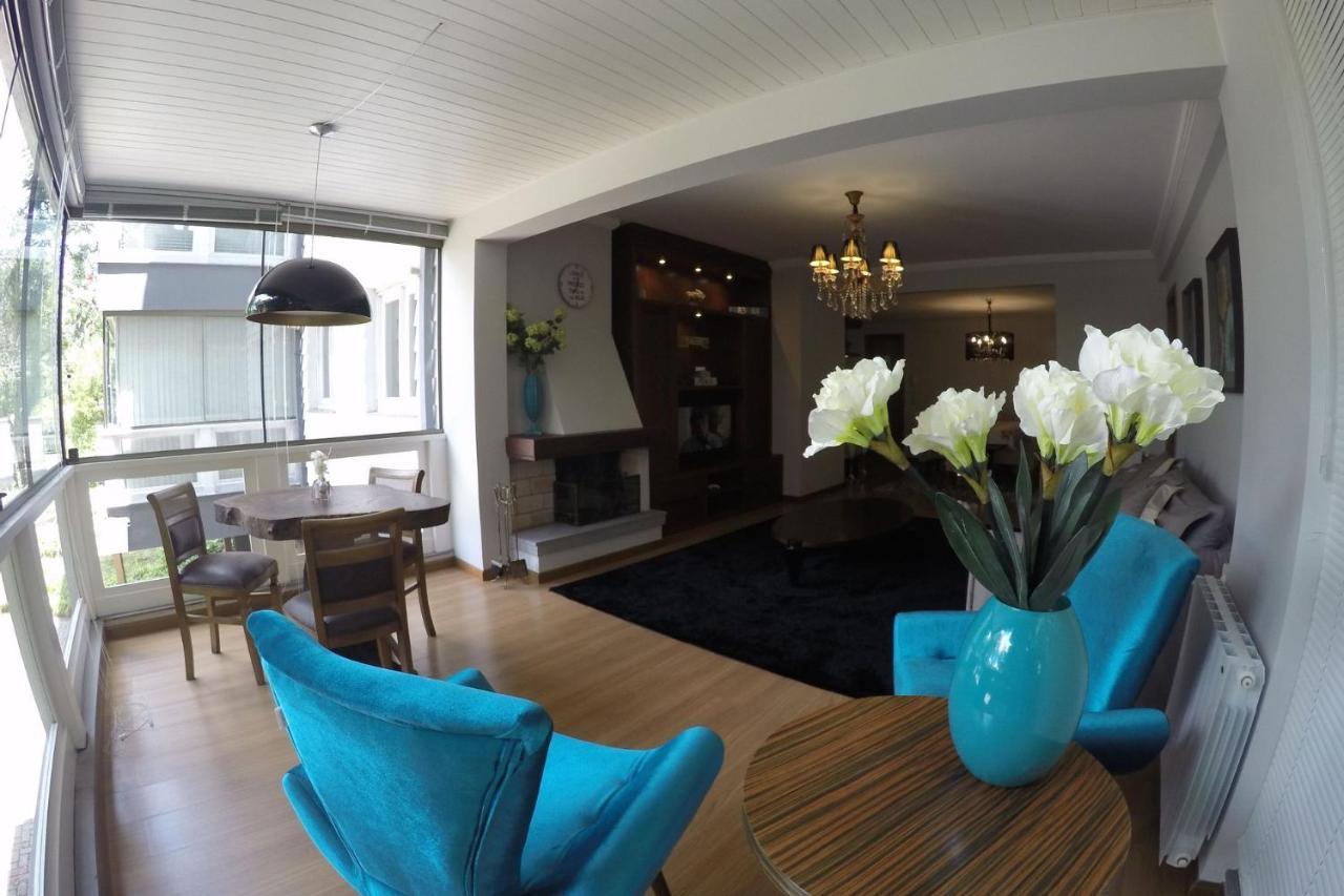 Апартаменти 300 Metros, Rua Torta Centro - Bosque De Asturias 106 Грамаду Екстер'єр фото