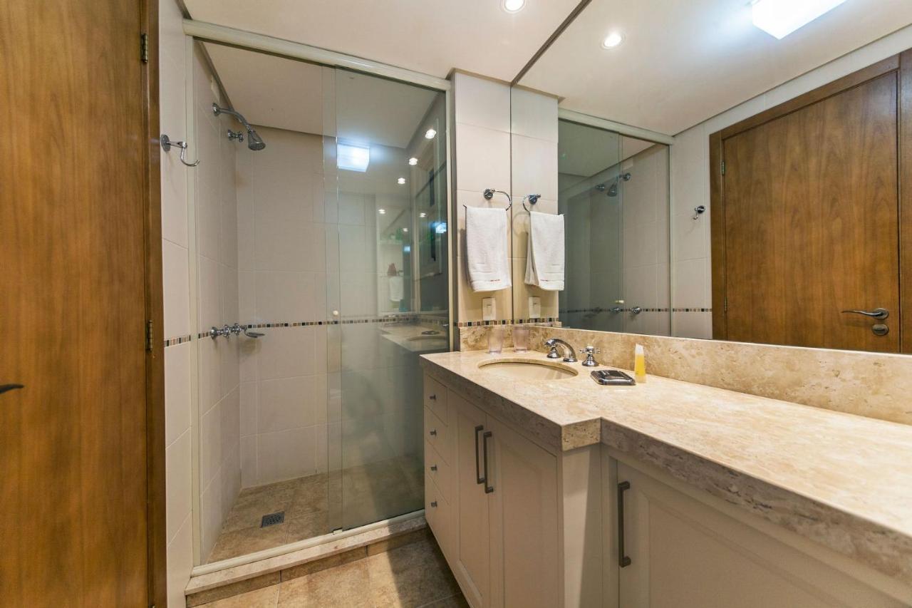 Апартаменти 300 Metros, Rua Torta Centro - Bosque De Asturias 106 Грамаду Екстер'єр фото
