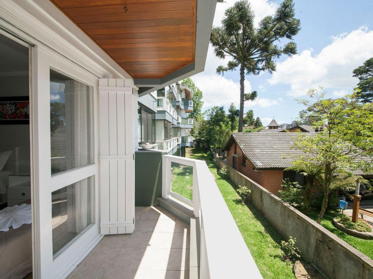 Апартаменти 300 Metros, Rua Torta Centro - Bosque De Asturias 106 Грамаду Екстер'єр фото