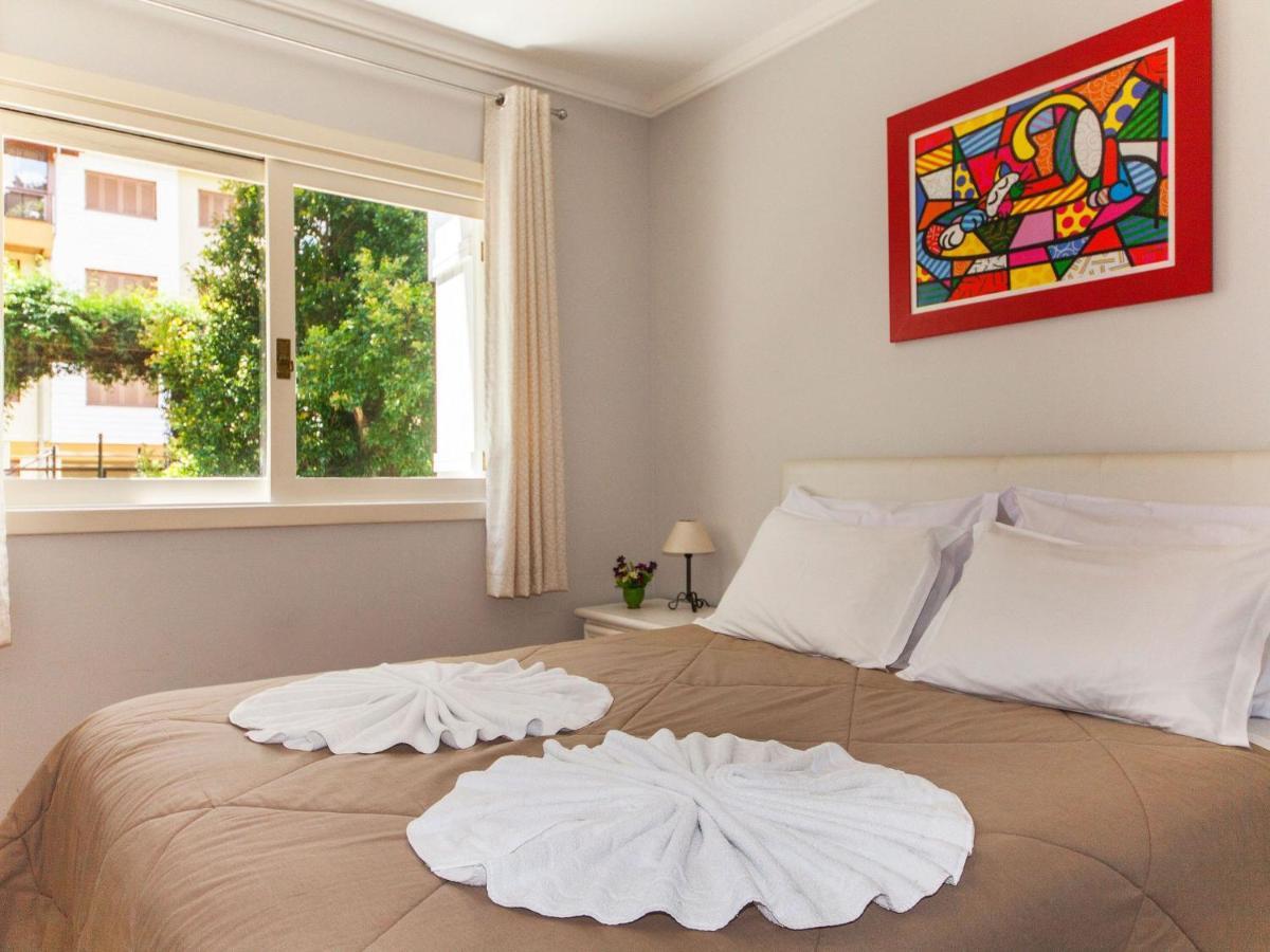 Апартаменти 300 Metros, Rua Torta Centro - Bosque De Asturias 106 Грамаду Екстер'єр фото